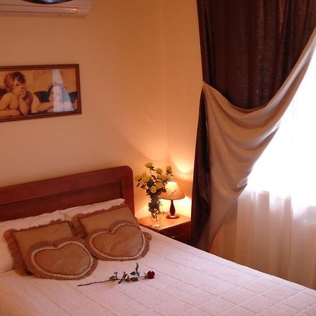 Sinay Hotel Poltava Exterior foto